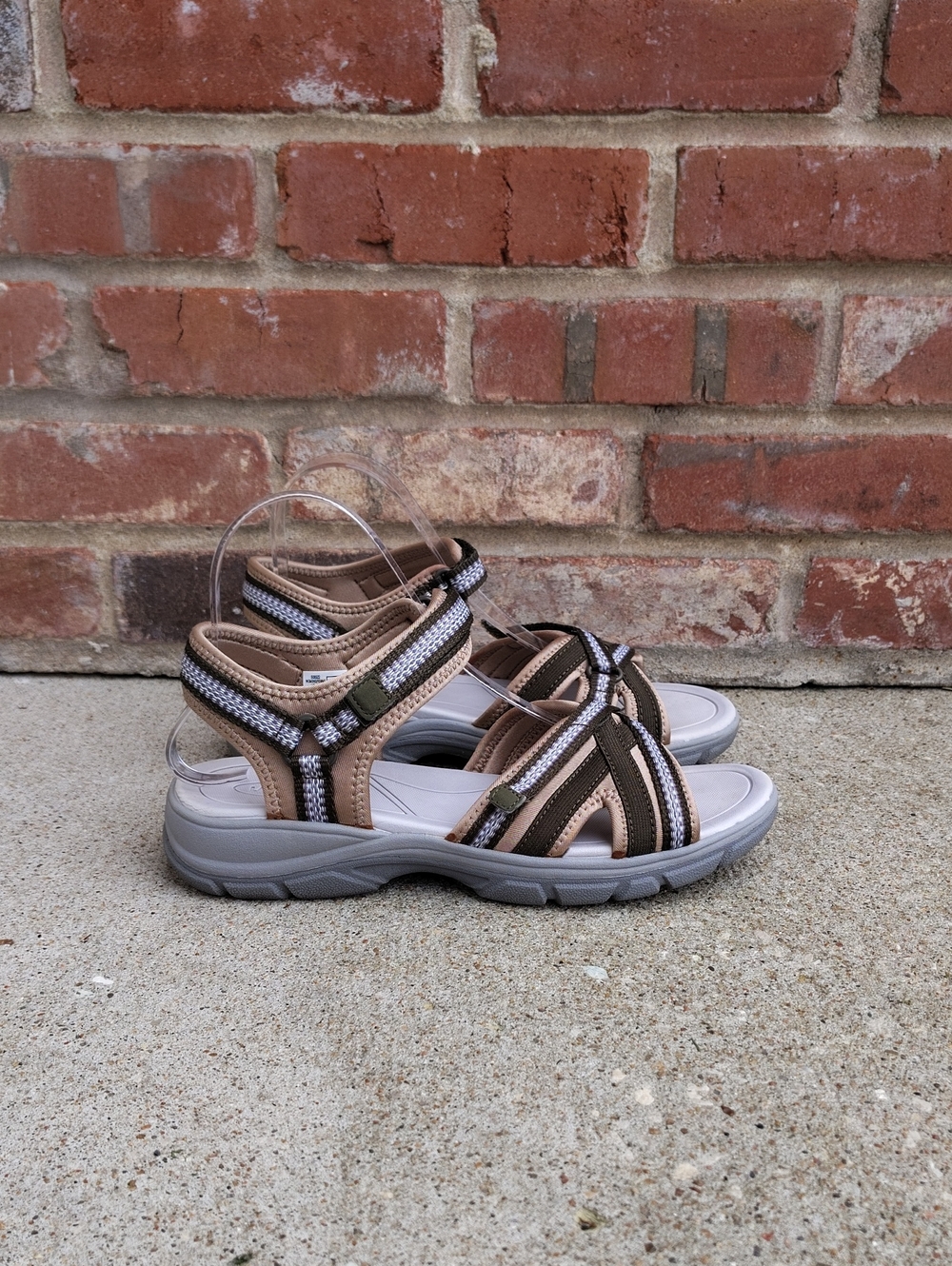 Lands' End All Weather Strappy Hiking Sandals Size 9 B Water Friendly Outdoor